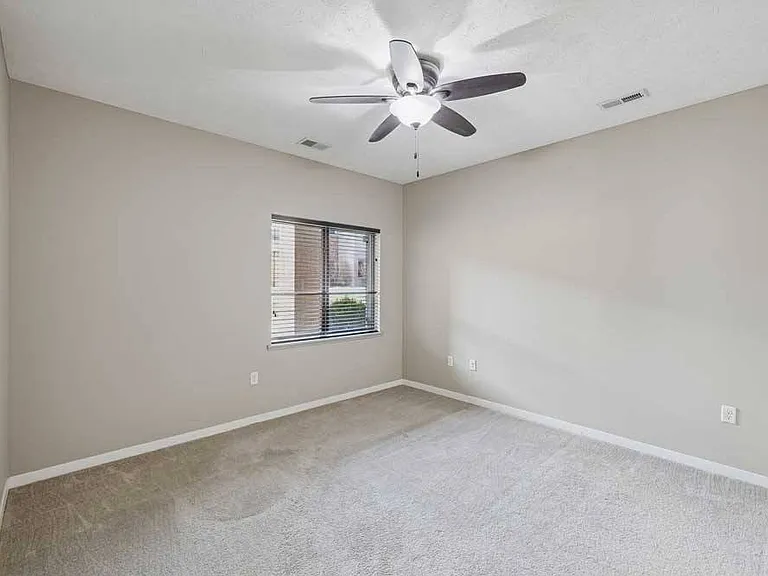 North Pointe Villas — Photo 263