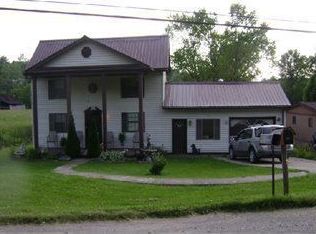 4853 Parkersburg Rd, Reedy, WV 25270