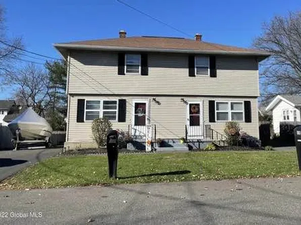 13 Wertman Ln #A, Albany, NY 12211