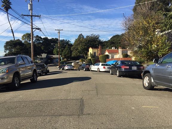5th image of 7762 Outlook Ave