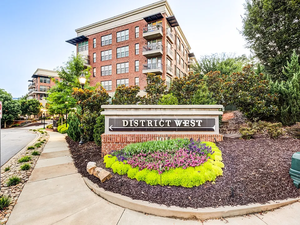 District West Apartments