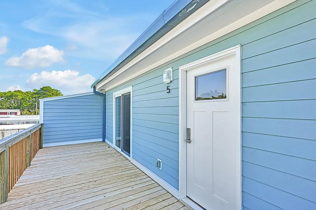 4583 Long Beach Rd SE — Photo 1