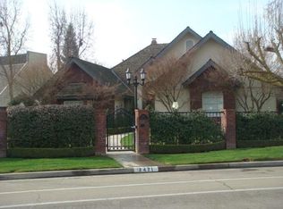 2471 W Bluff Ave, Fresno, CA 93711