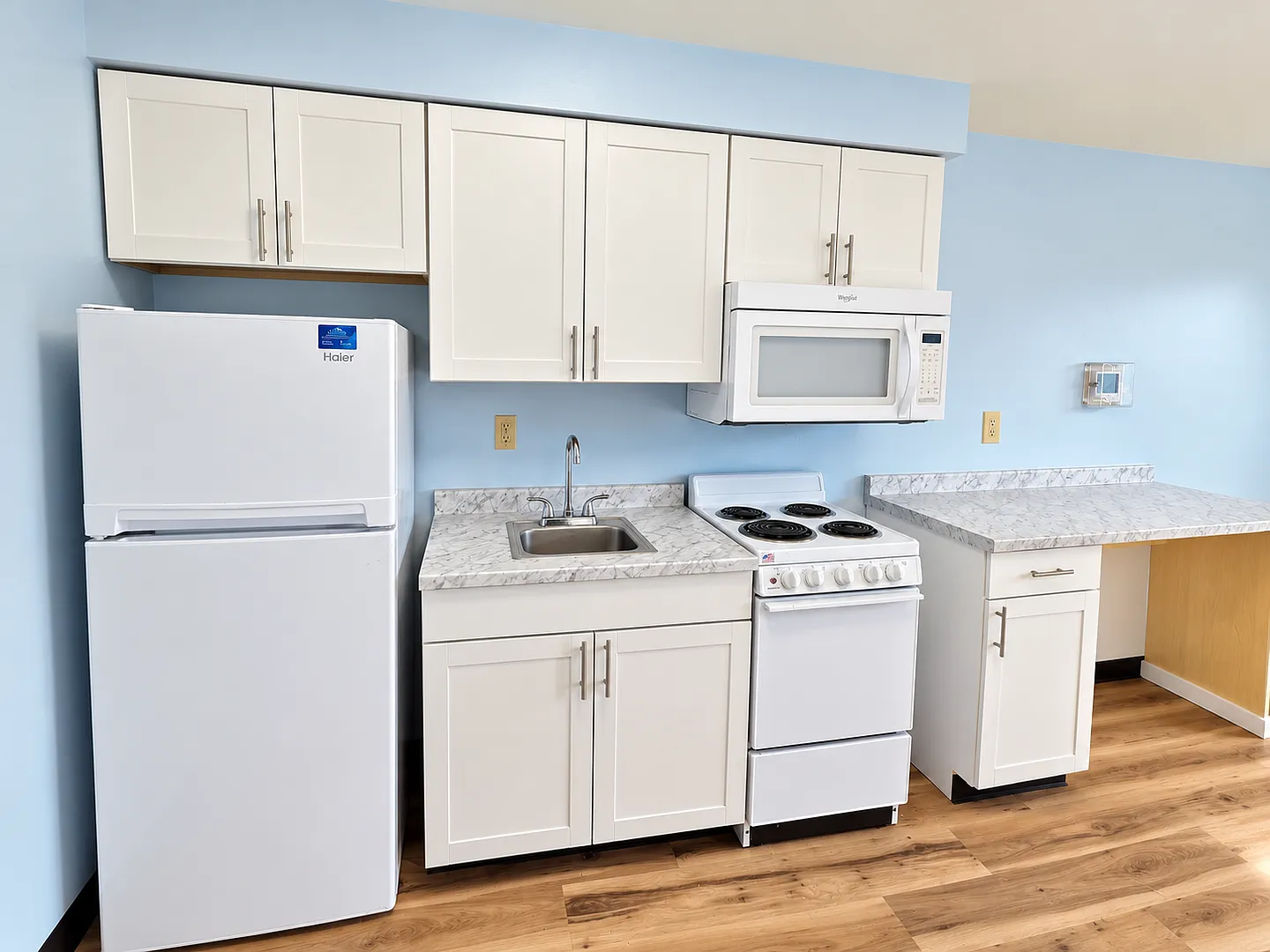 Townhouse Square Apartments - (White Glove) — Photo 2