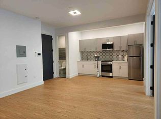 156 Erasmus St #2D, Brooklyn, NY 11226