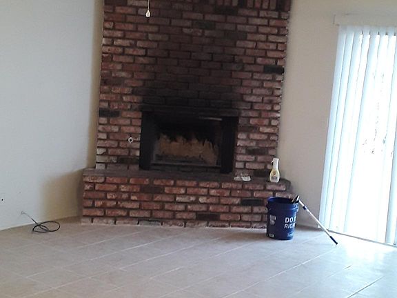 5th image of 17066 Lorene Pl