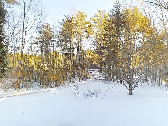 4th image of 38 East Road