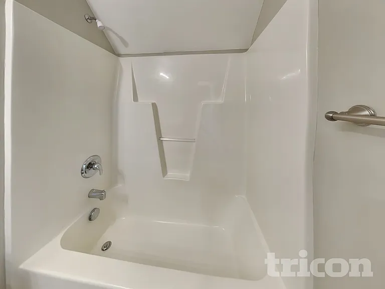 224 Barnevelder Dr — Photo 15