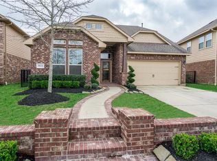 19631 Mills Glen Dr, Cypress, TX 77433