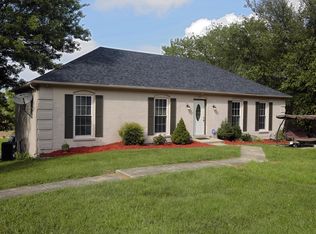 225 Hillview Dr, Shelbyville, KY 40065