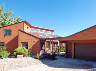 16 Kreg Ln, Manitou Springs, CO 80829
