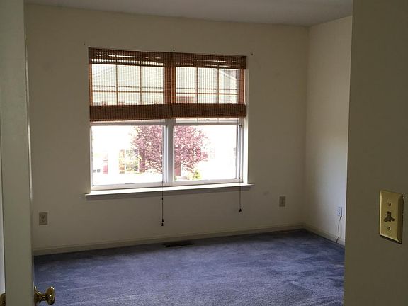 Front bedroom