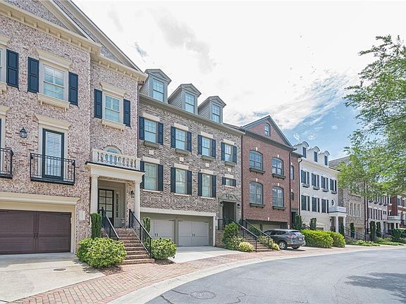 5th image of 2295 Falmouth Ct SE