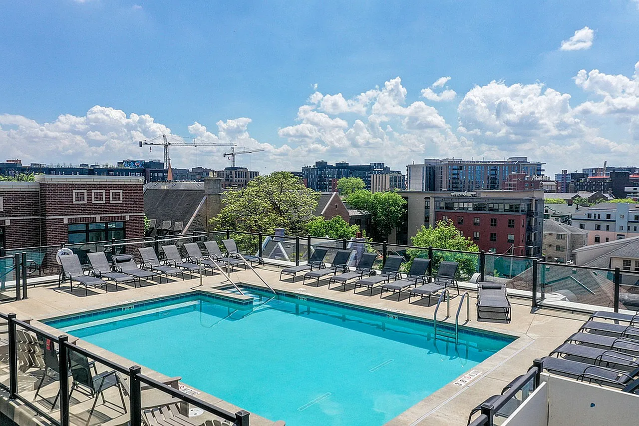Waterfront Apartments — Photo 4