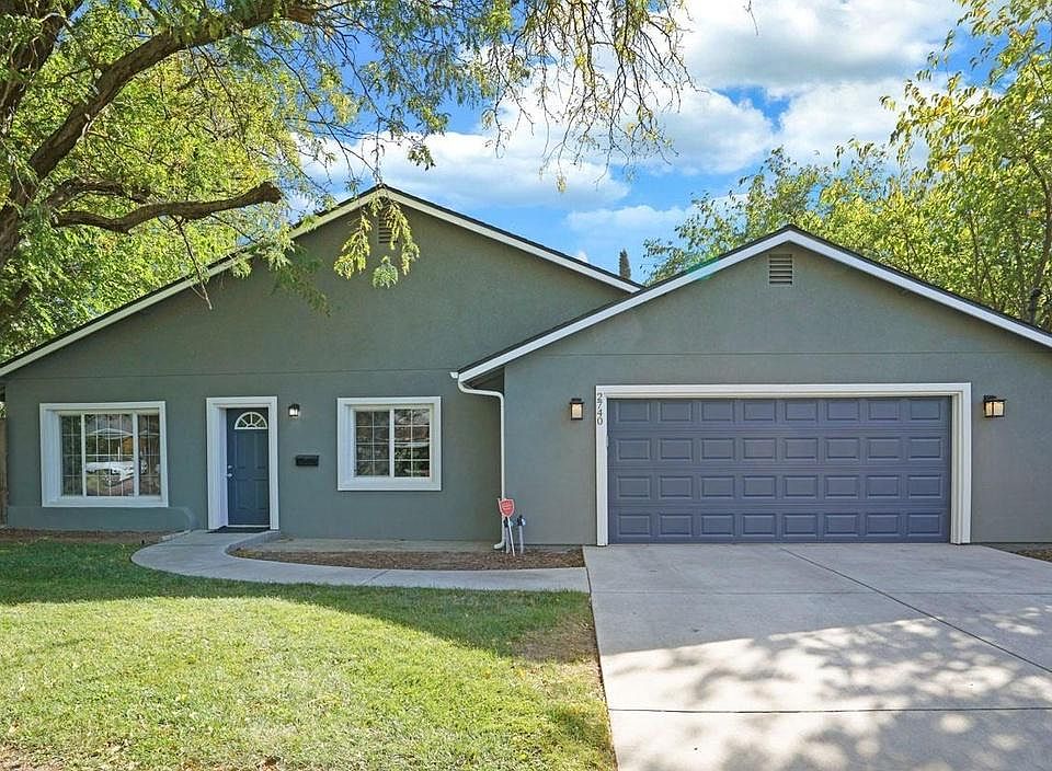 1st image of 2741 Maison Way
