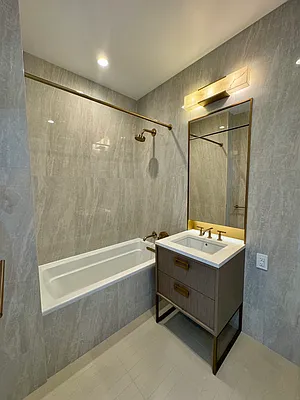 Rented by YouYork Management LLC | media 21