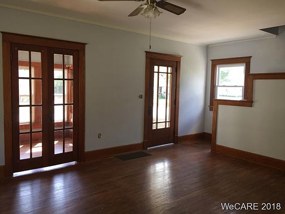 5th image of 223 W 2nd St #Stw2-p3