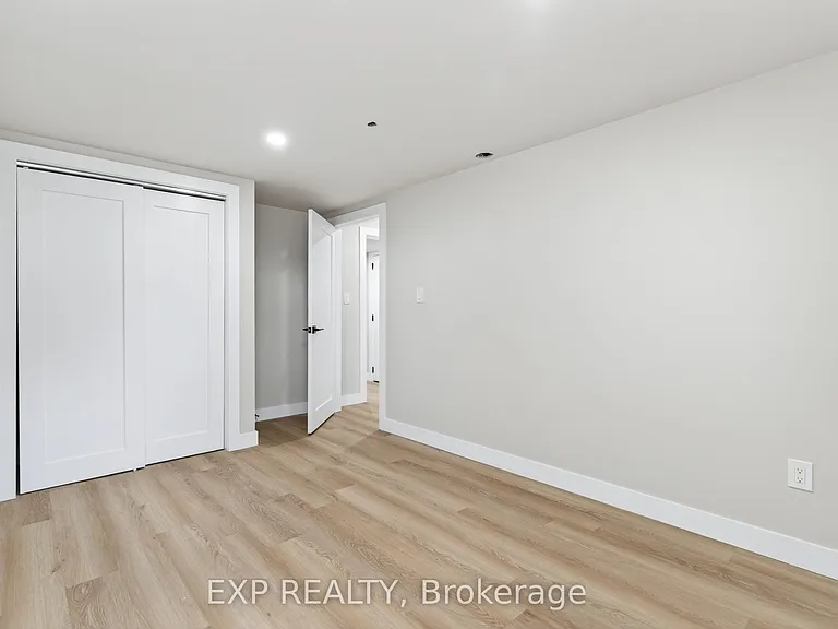 263 Anne St N #2 — Photo 14
