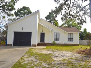 2116 Birchcreft Dr, Fayetteville, NC 28304