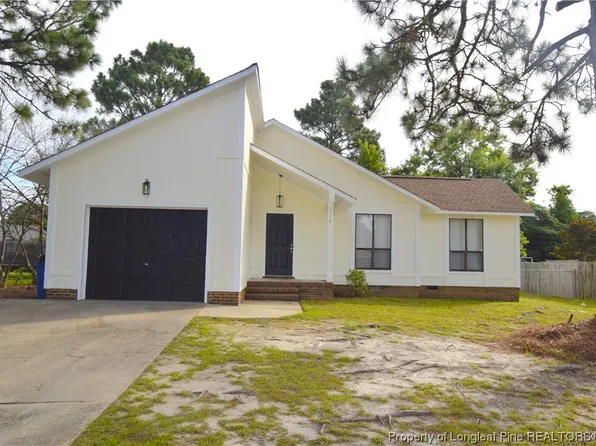 2116 Birchcreft Dr, Fayetteville, NC 28304
