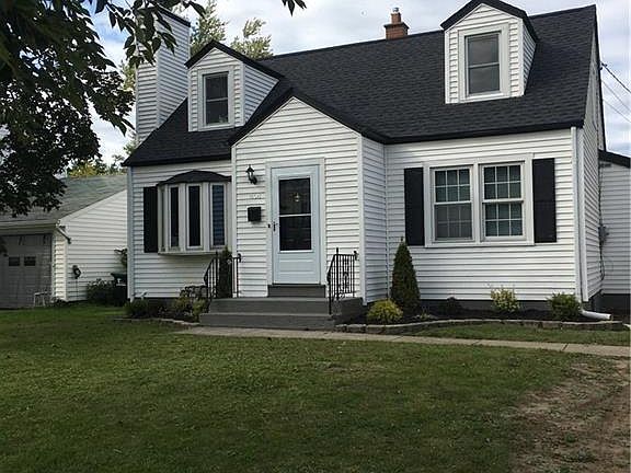 2nd image of 458 Highland Ave