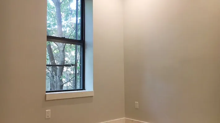 Rented by Nooklyn NYC LLC | media 18