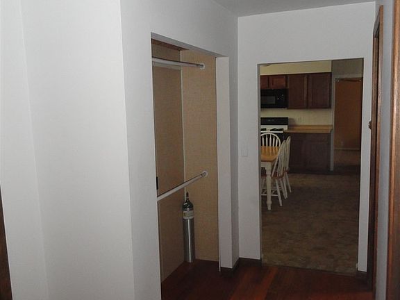 5th image of 2239 E Williamson St