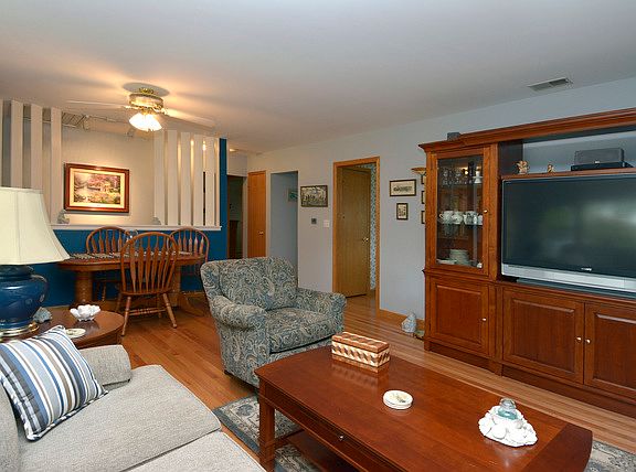 3rd image of 312 N Patton Ave