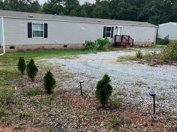 103 Toney Creek Rd, Belton, SC 29627