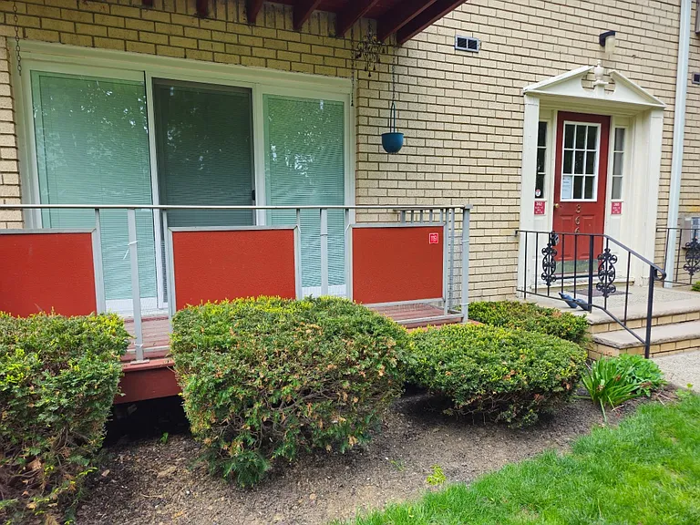 336 Hoover Ave #119 — Photo 12