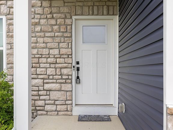 3rd image of 123 Beaman Gates Dr