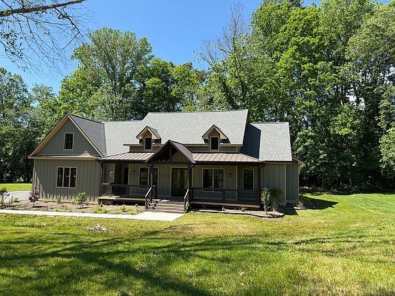 2nd image of 212 Almond Branch Dr