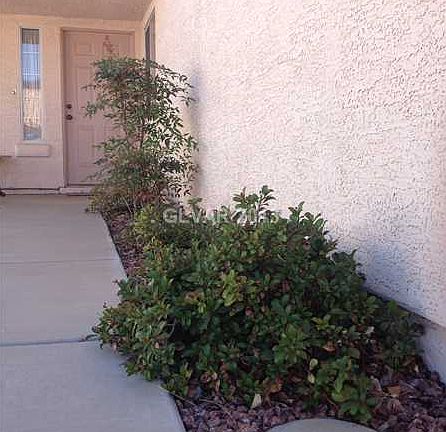 3rd image of 691 Scenic Tierra Ln