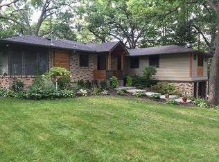 3585 Ridgewood Rd, Arden Hills, MN 55112