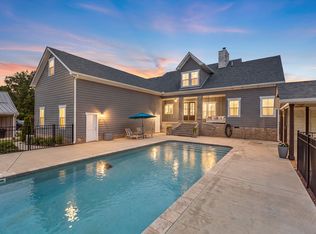 69 Meadows Rd, Hillsboro, TN 37342
