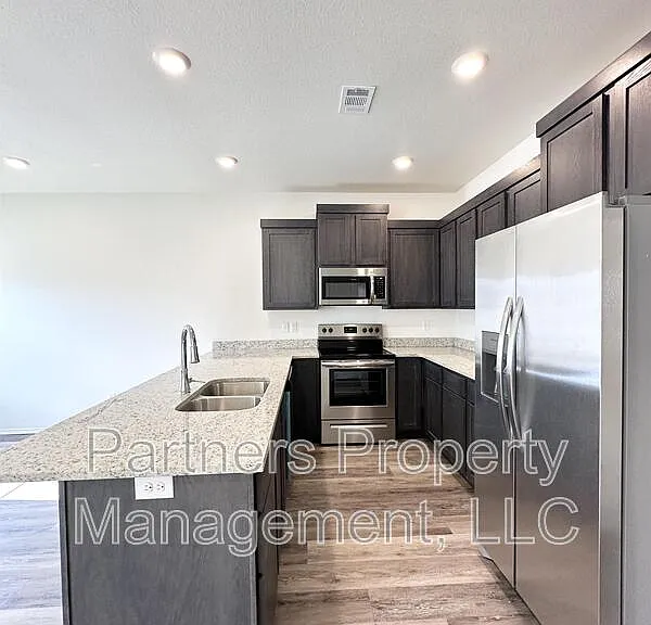 779 S Amarillo Ave #1 — Photo 5
