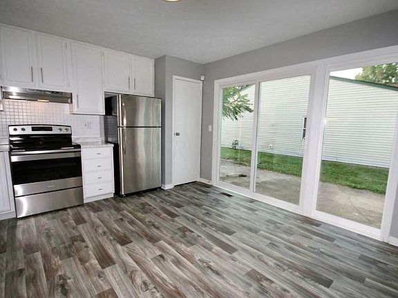 5th image of 2360 Green Apple Ave
