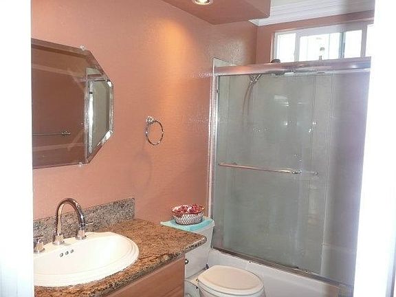 5th image of 2951 Mount Clare Dr