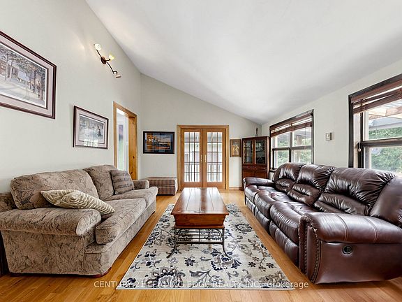 3rd image of 6466 Old Homestead Rd