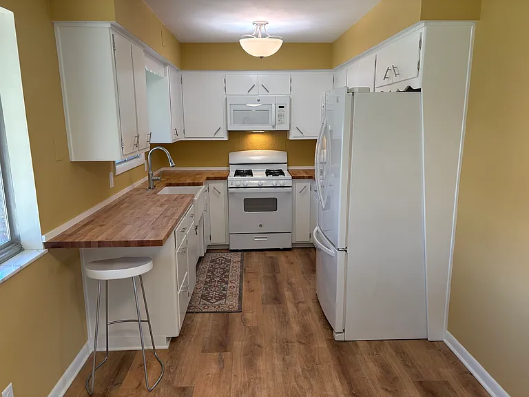 3106 Lindland Rd — Photo 15