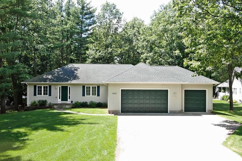 1st image of 9087 Longview Dr