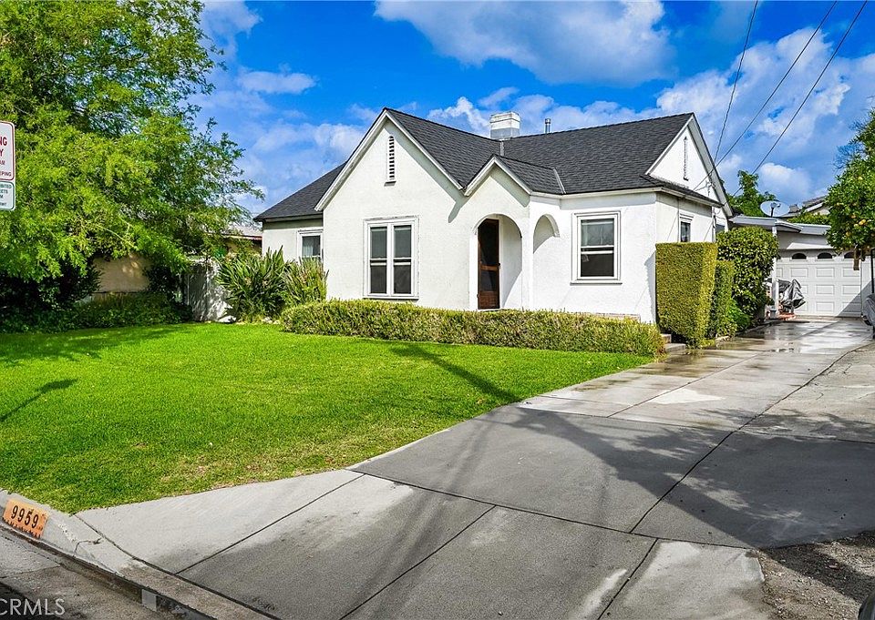 1st image of 9959 Garibaldi Ave