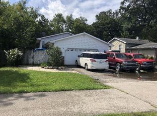 10059 W Beach Rd, Beach Park, IL 60087