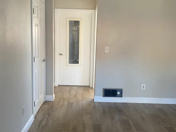 9556 Carroll Canyon Rd, San Diego, CA 92126