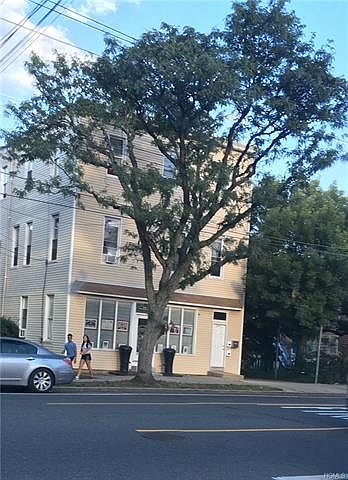 1st image of 212 City Island Ave