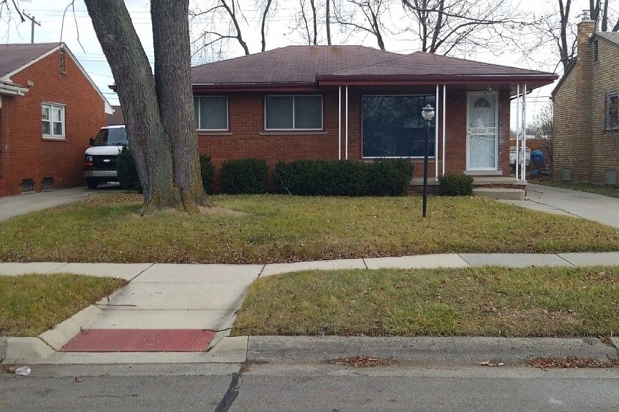 1st image of 19954 Woodbine St