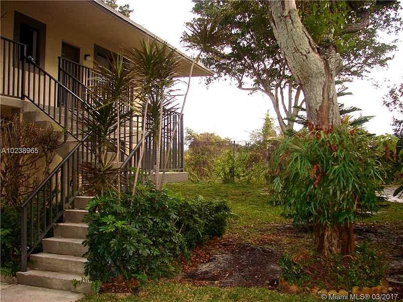 1st image of 588 Trace Cir APT 212