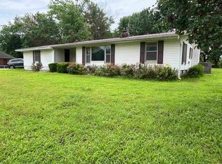 811 N 1st St, Glenwood, AR 71943