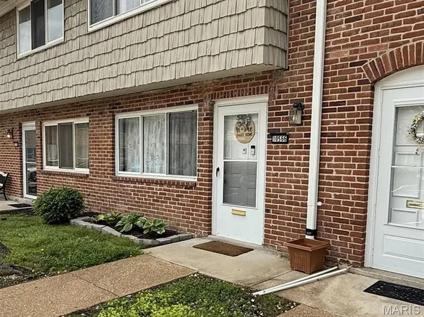 10566 Carroll Wood Way, Saint Louis, MO 63128