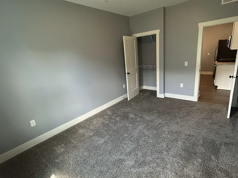 3042 Shanes Way — Photo 5